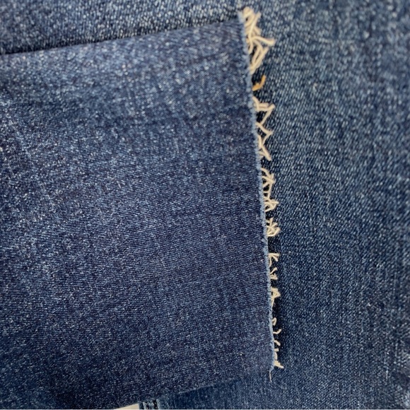 GAP Vintage Slim High Rise Jeans Womens 10/30 Blue Raw Hem Medium Wash New NWT - Picture 5 of 8